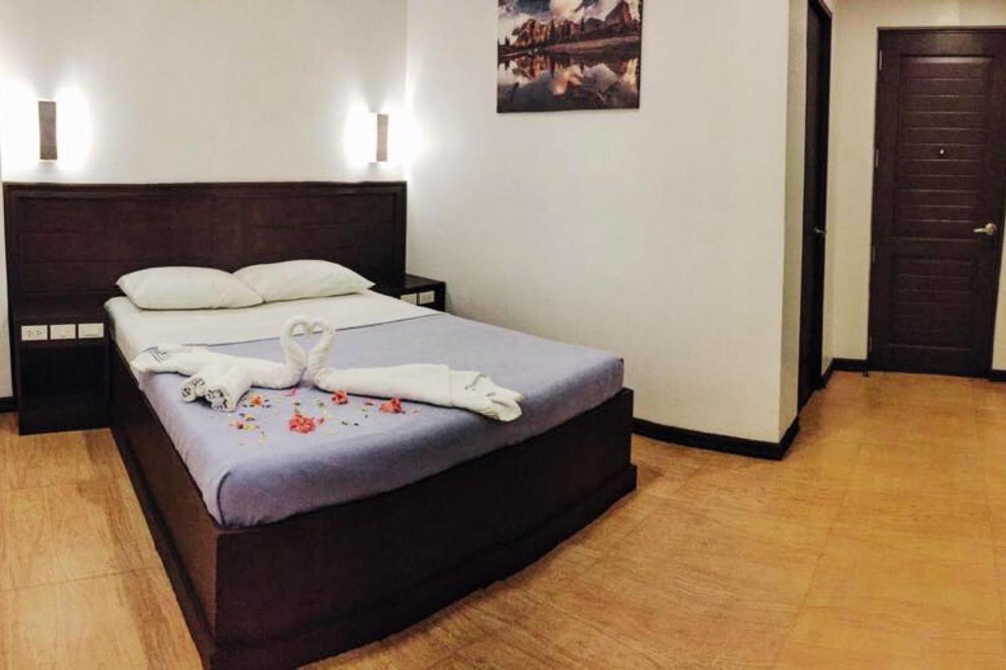 Pearli View Hotel Iloilo Powered By Cocotel Pokoj fotografie